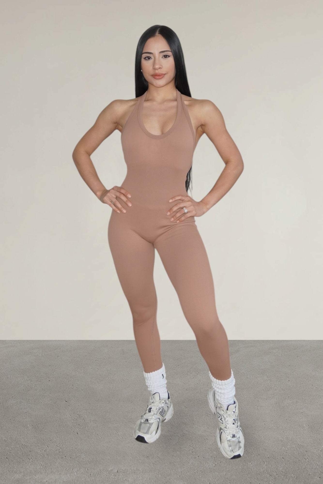 Dynamic Sculpt Jumpsuit – Light Brown